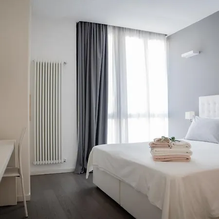 Midnight In Vendégház Genova