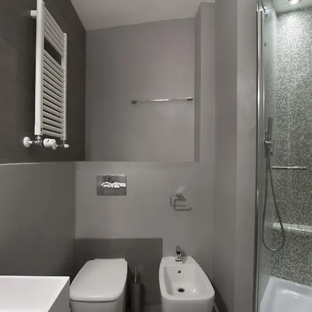 Midnight In ゲストハウス